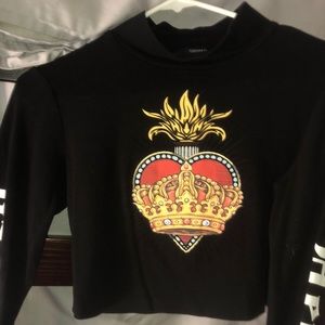 Long Sleeve Cropped Top w/ crown